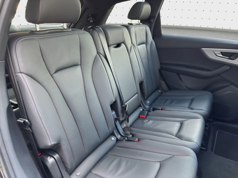 Audi Q7 55 TFSI/FACELIFT/S-LINE/HEAD UP/MATRIX/360/7МЕСТЕН, снимка 13 - Автомобили и джипове - 52330454