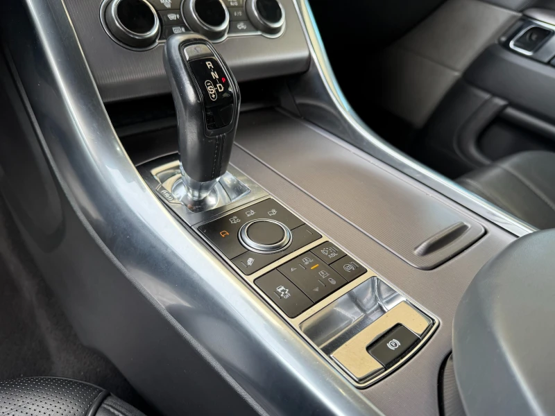 Land Rover Range Rover Sport 6 МЕСЕЦА ГАРАНЦИЯ/3.0D 292к.с. , снимка 15 - Автомобили и джипове - 53571073