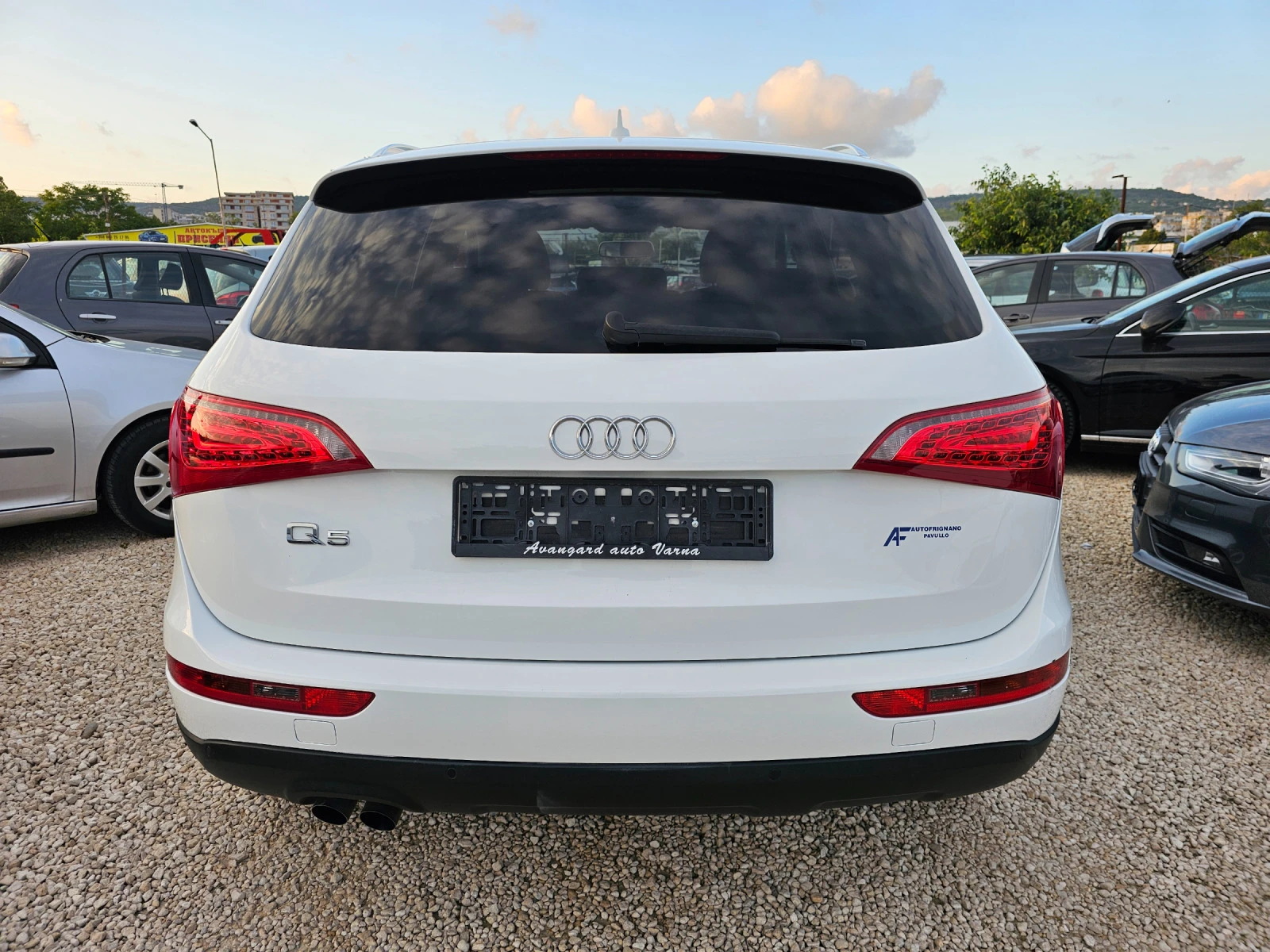 Audi Q5 2.0TDI, 170к.с. - изображение 5