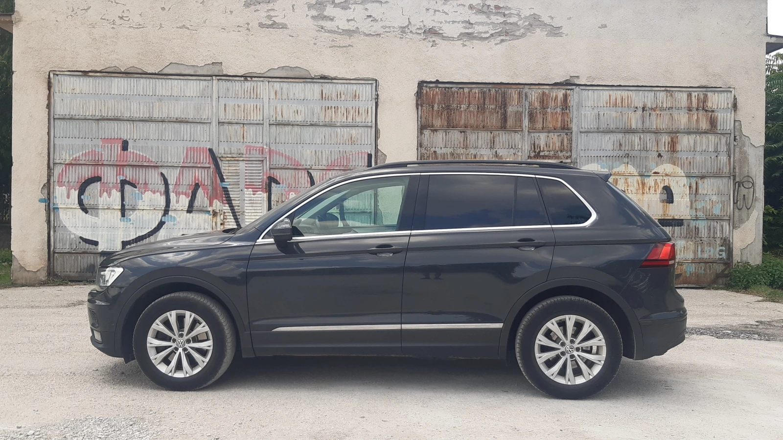 VW Tiguan Highline 2.0 TSI 4Motion - изображение 2