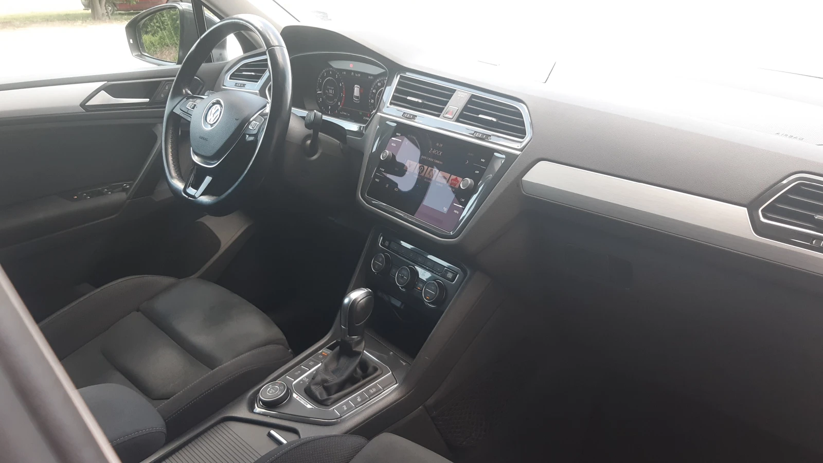 VW Tiguan Highline 2.0 TSI 4Motion - изображение 7