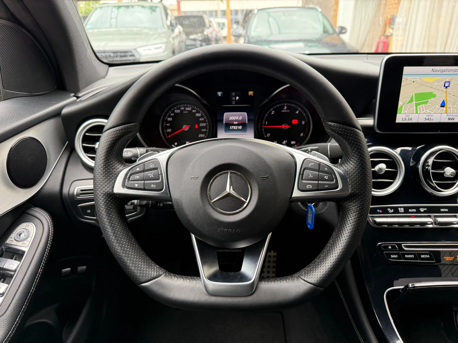 Mercedes-Benz GLC 220 D* AMG*        | Mobile.bg   11