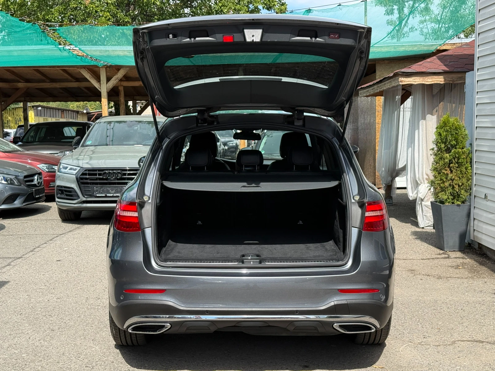 Mercedes-Benz GLC 220 D* AMG* СЕРВИЗНА КНИЖКА С ПЪЛНА ИСТОРИЯ В МЕРЦЕДЕС - изображение 6
