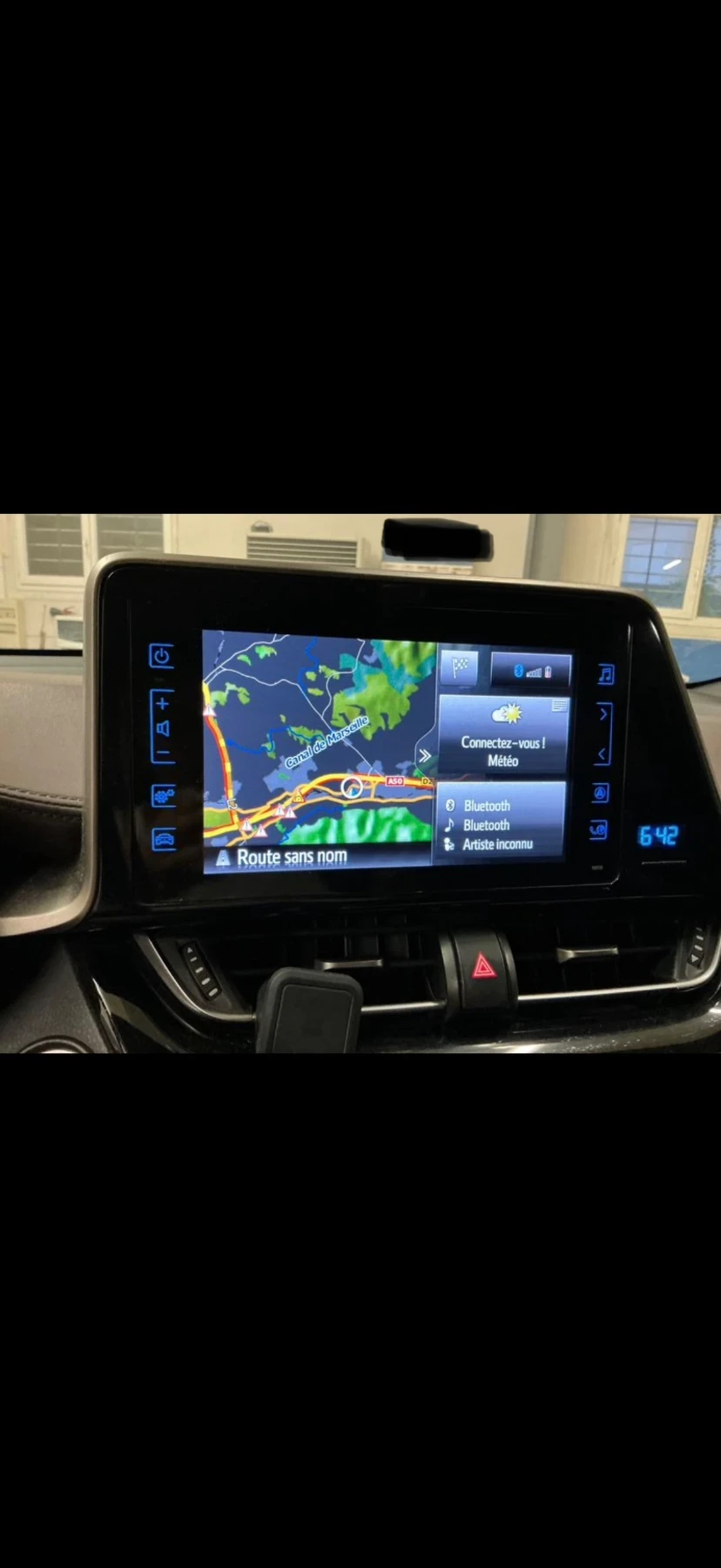 Toyota C-HR 1.8HYBRID LOUNGE/ ОЧАКВАН ВНОС - изображение 5