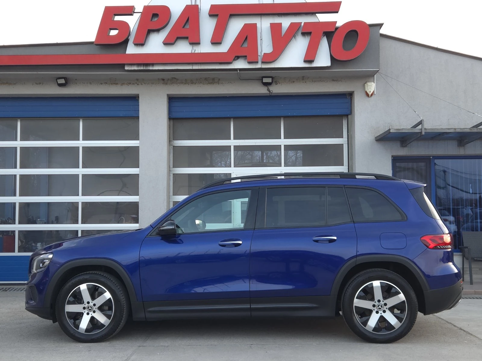 Mercedes-Benz GLB 200D/4-MATIC/PROGRESSIVE LINE , снимка 6 - Автомобили и джипове - 53879078