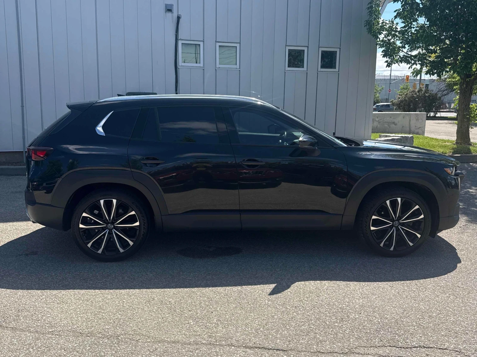 Mazda CX-50 GT w/TURBO / HEAD UP / CARFAX | Mobile.bg � ����������� 3