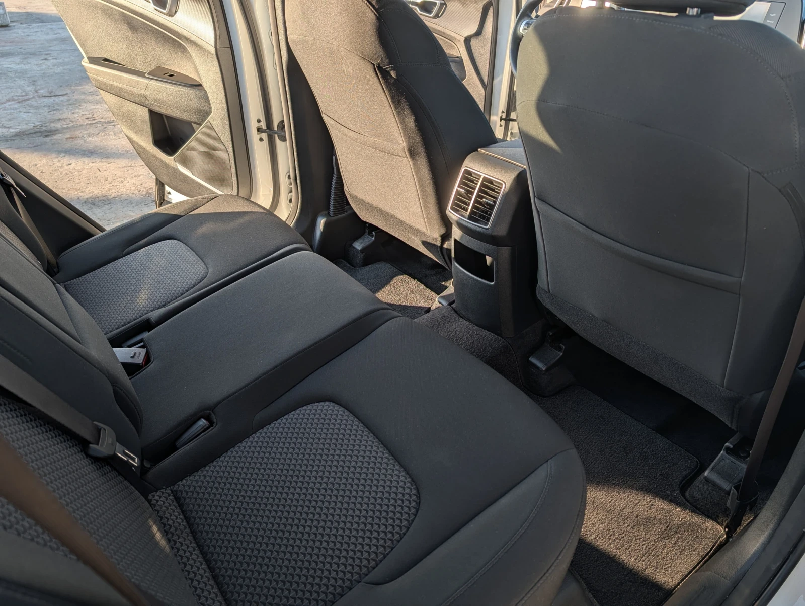 Kia Sportage LX, 2.5 187 к.с., 4x4, снимка 13 - Автомобили и джипове - 56124739