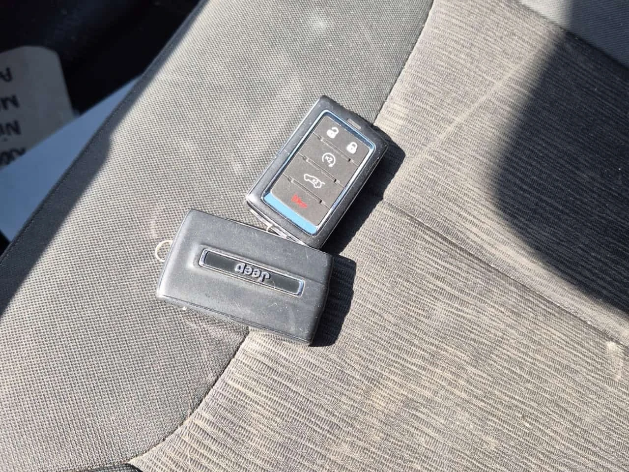 Jeep Grand cherokee 3.6 V6 AWD * LAREDO * CARFAX *  | Mobile.bg � ����������� 10