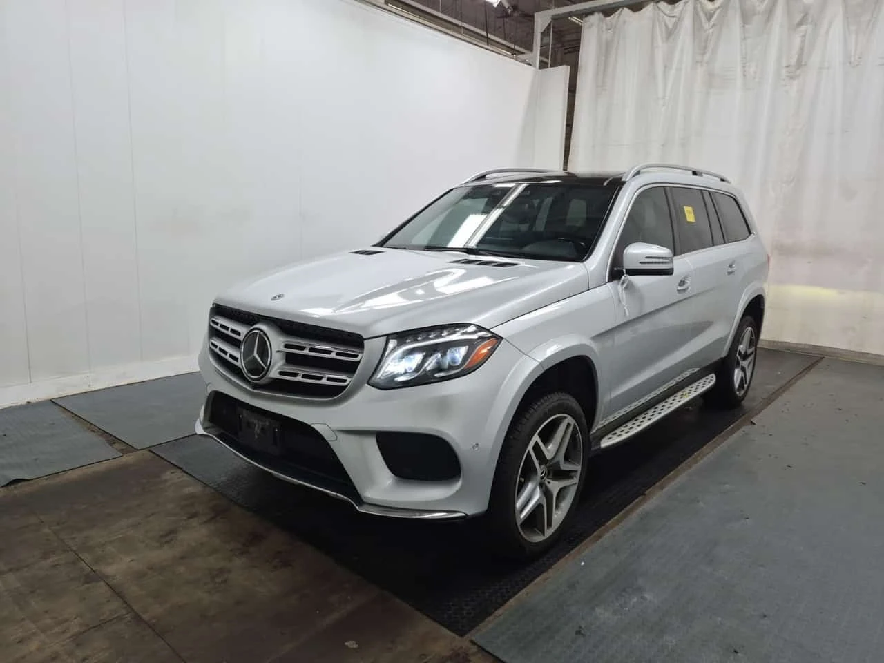Mercedes-Benz GLS 450 * CARFAX * ОПЦИЯ ЗА ФИНАНСИРАНЕ
