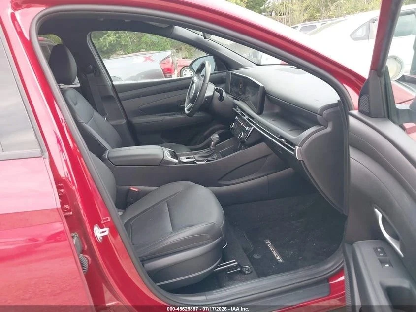 Hyundai Tucson, снимка 9 - Автомобили и джипове - 56726913