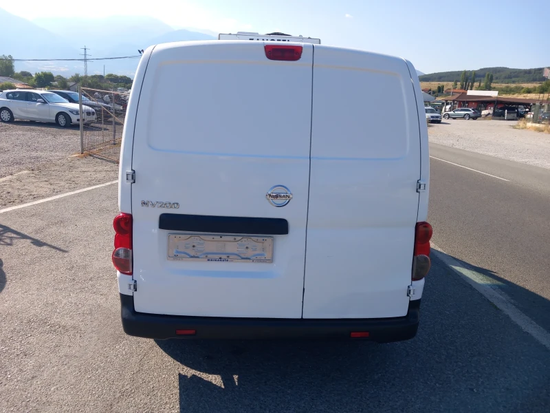 Nissan NV200 1.5dci Хладилен, снимка 5 - Бусове и автобуси - 46842031