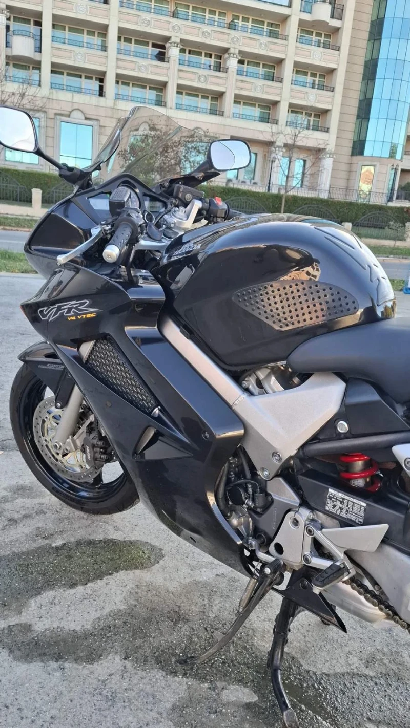 Honda Vfr 800, снимка 6 - Мотоциклети и мототехника - 52325526