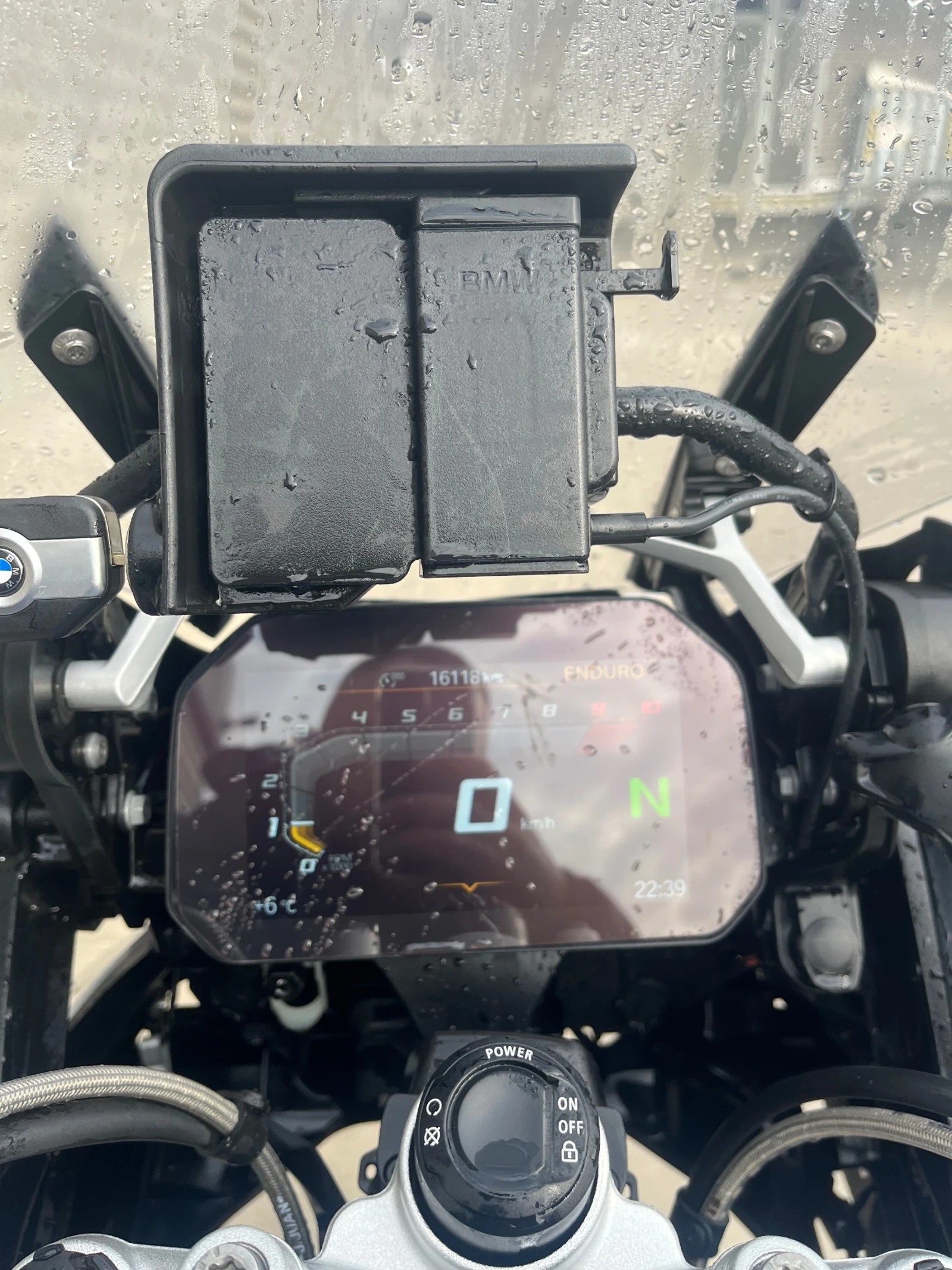 BMW R | Mobile.bg   11