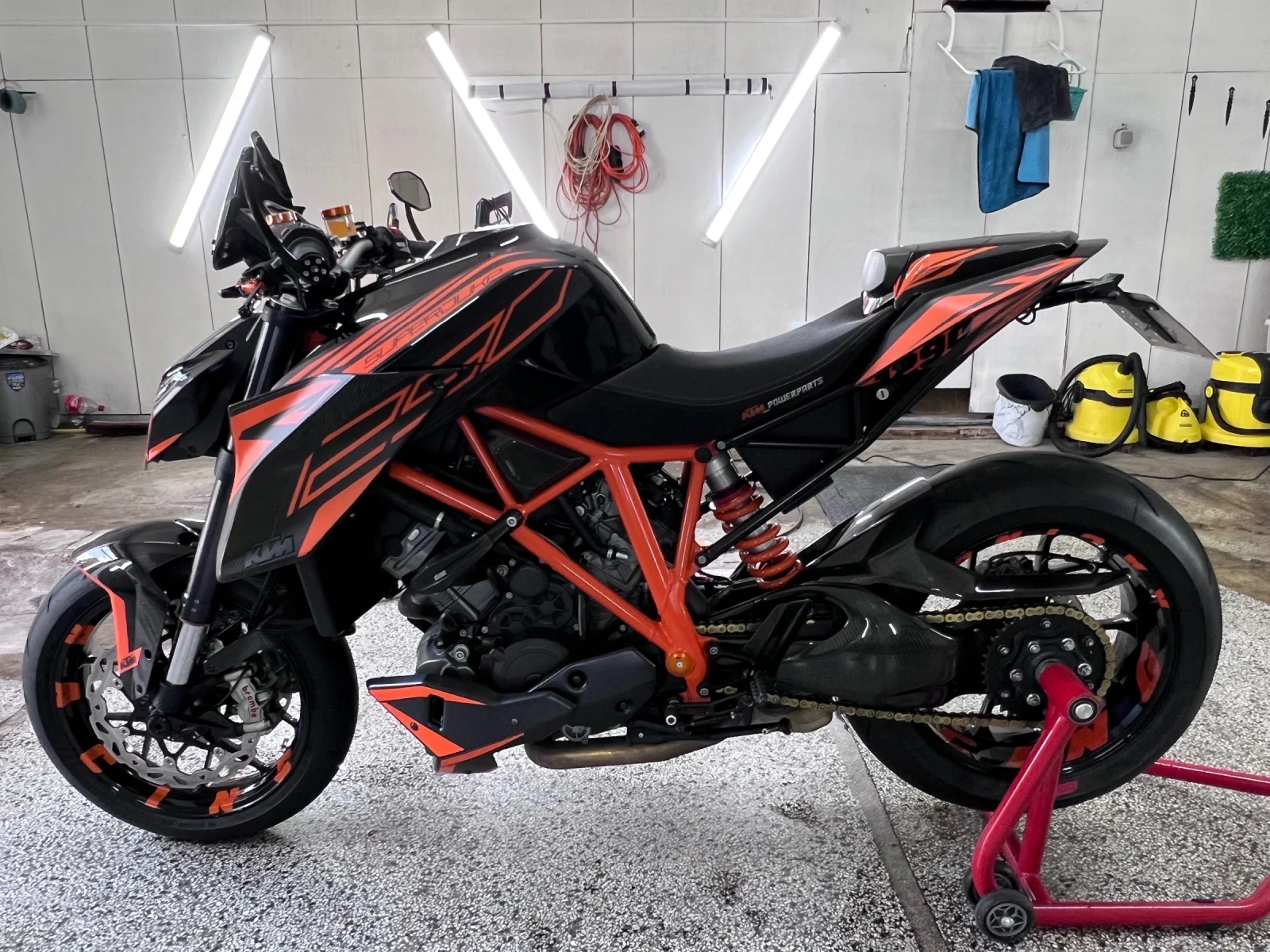 Ktm Super Duke 1290R - изображение 8