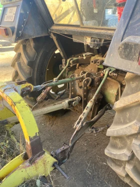Трактор John Deere 2140, снимка 3