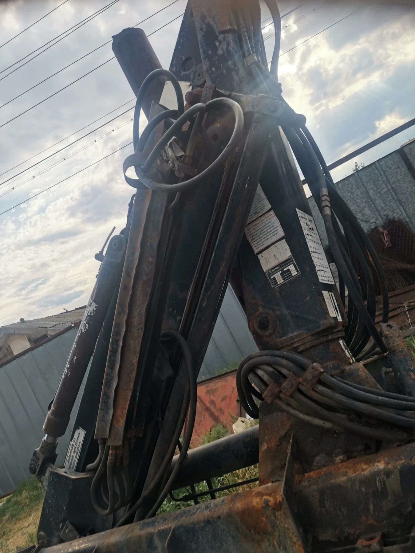 �������� Johtire | Mobile.bg � ����������� 1