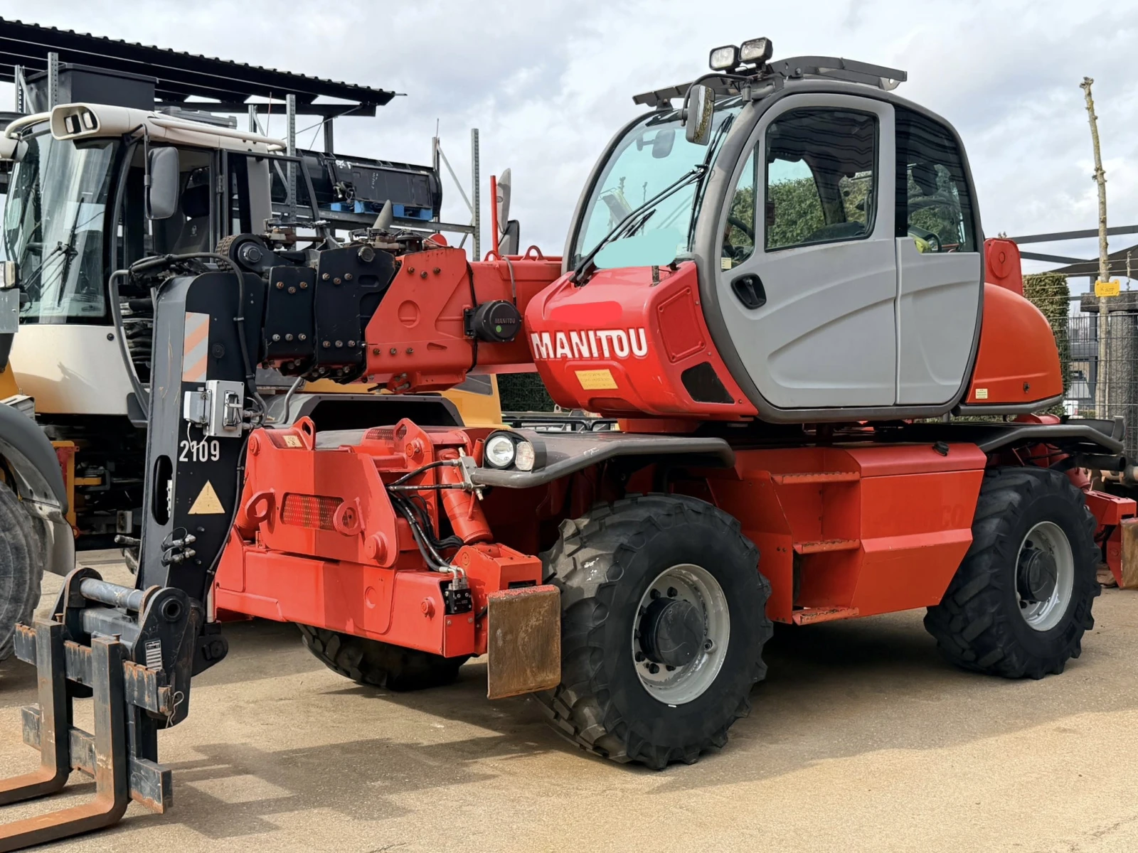 ������������ �������� Manitou MRT 1850 PLUS ������ 3000 ���� ���� | Mobile.bg � ����������� 1