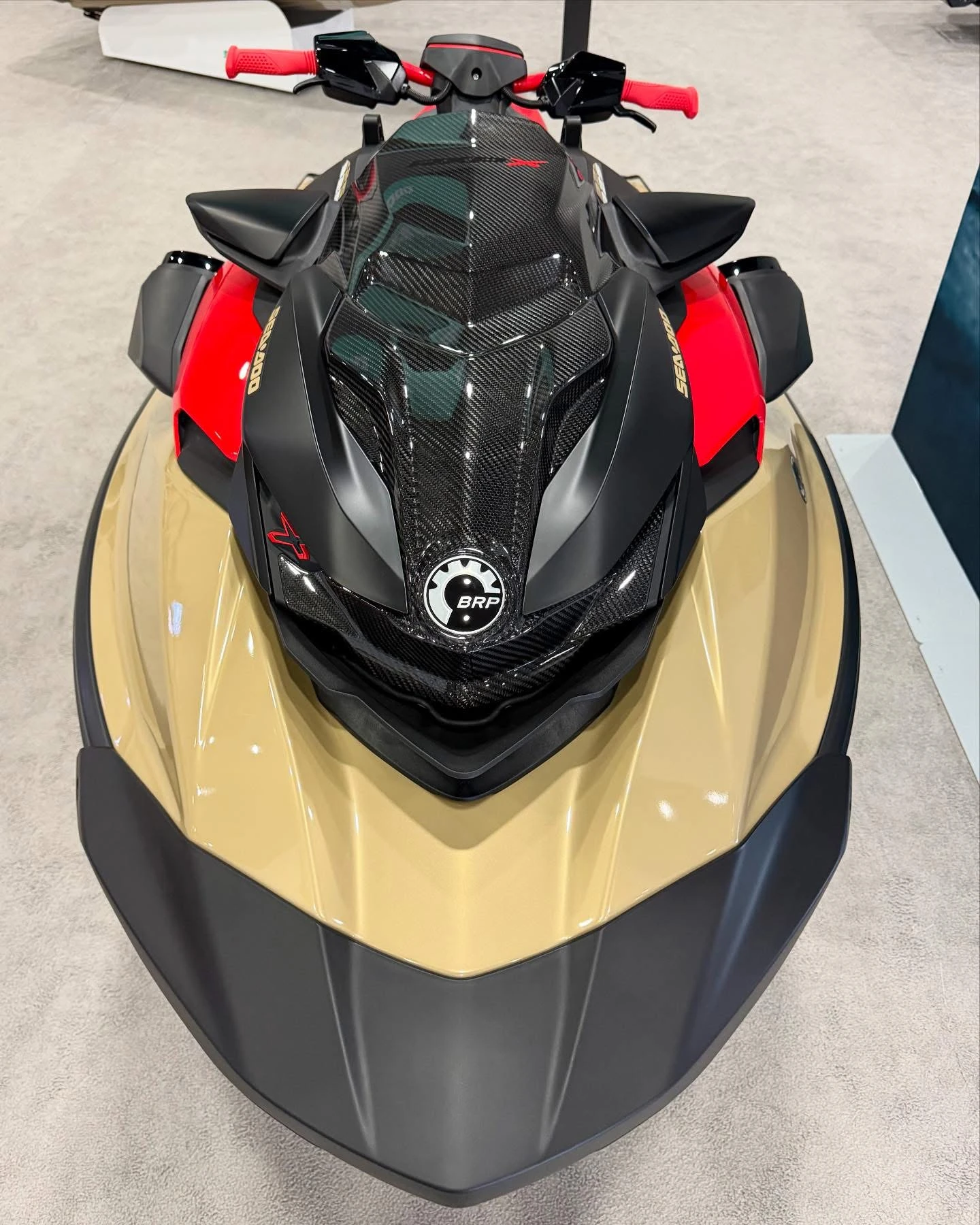 Джет Bombardier Sea Doo Sea Doo RXP-X 325 Tech Package - изображение 9