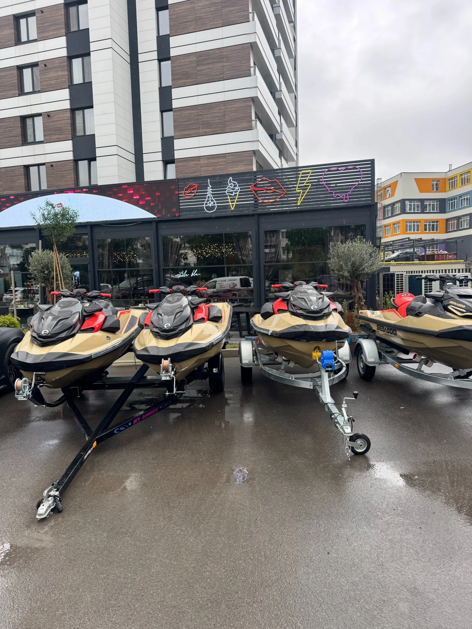 Джет Bombardier Sea Doo Sea Doo RXP-X 325 Tech Package - изображение 2