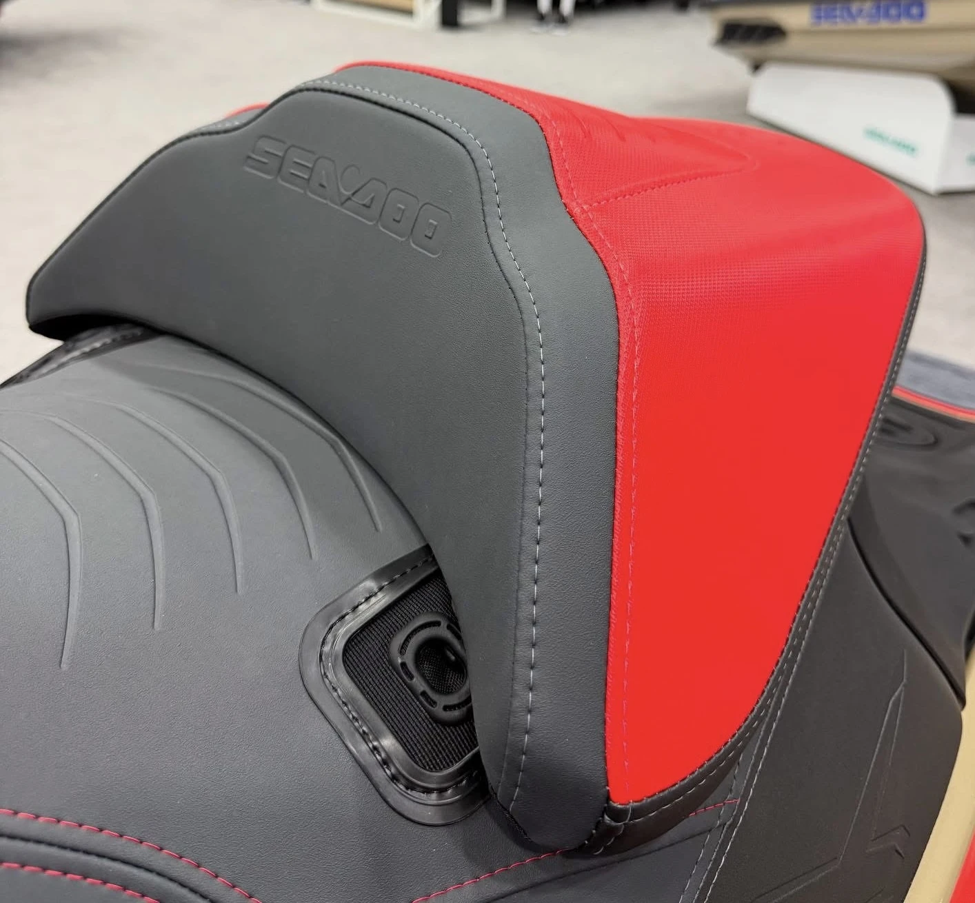 Джет Bombardier Sea Doo Sea Doo RXP-X 325 Tech Package - изображение 10