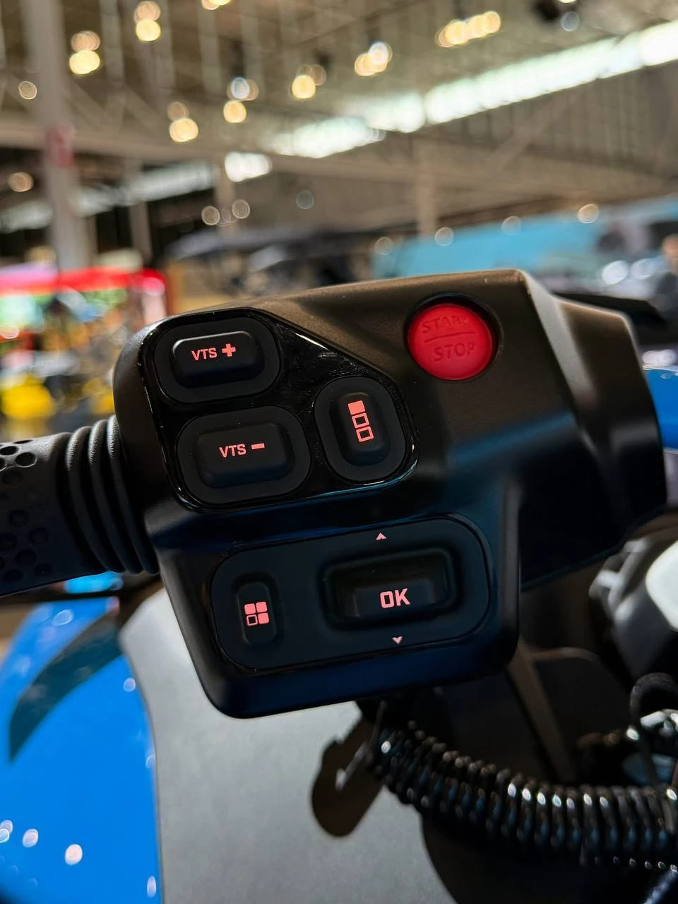 Джет Bombardier Sea Doo Sea Doo RXP-X 325 Tech Package - изображение 8