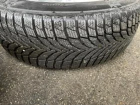 Гуми с джанти Maxtrek 225/65R17, снимка 3