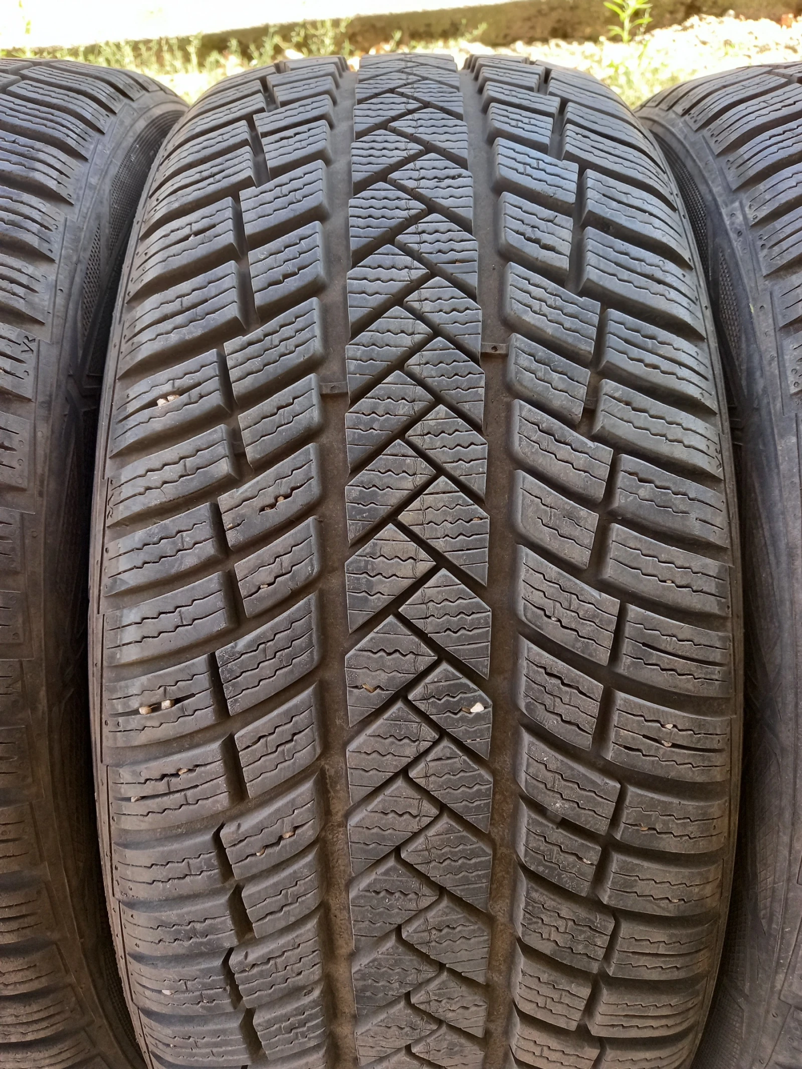  215/45R18 | Mobile.bg   5