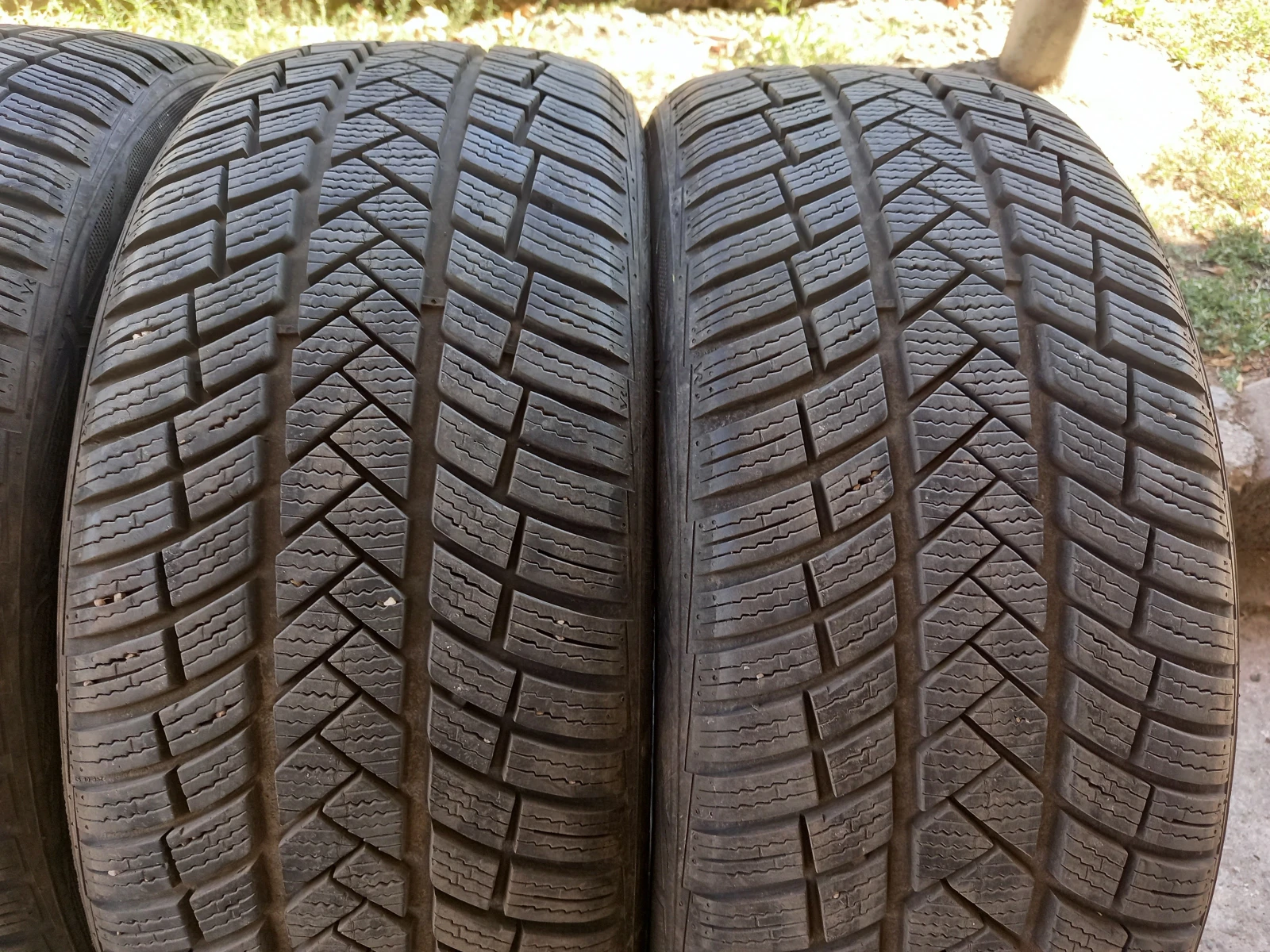  215/45R18 | Mobile.bg   2