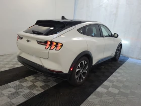 Ford Mustang Mach-E PREMIUM, снимка 3