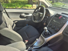 Toyota Auris, снимка 10