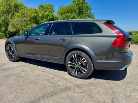 Volvo V90 Cross Country D5 235, снимка 1