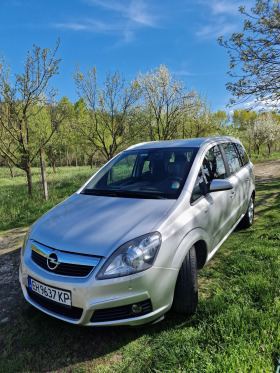 Opel Zafira, снимка 1 - Автомобили и джипове - 45133142