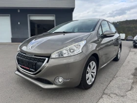 Peugeot 208 1.2i 76 000km, снимка 1