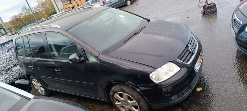 VW Touran 1.9 /2.0 TDi, снимка 3 - Автомобили и джипове - 16276317