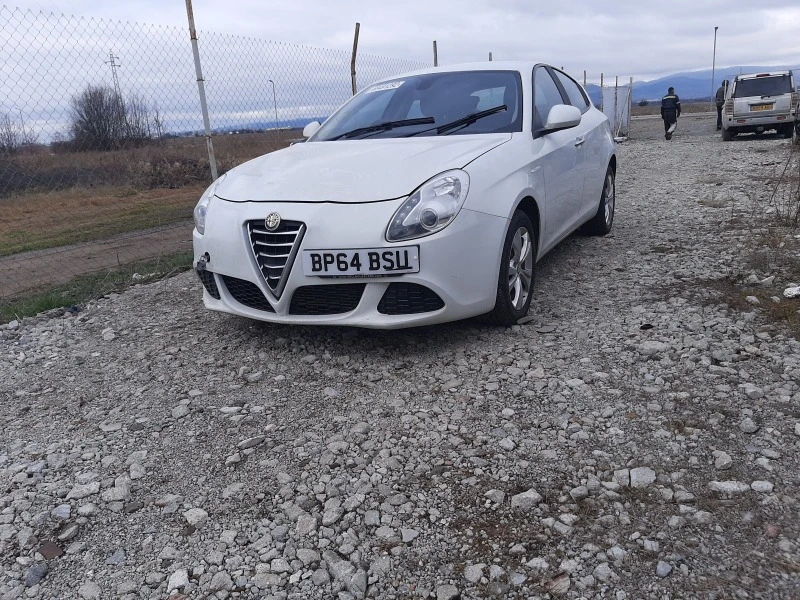 Alfa Romeo Giulietta 1.6 m jet, снимка 2 - Автомобили и джипове - 39286853