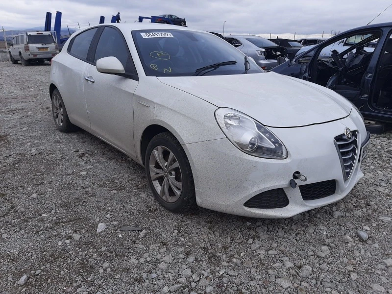 Alfa Romeo Giulietta 1.6 m jet, снимка 3 - Автомобили и джипове - 39286853