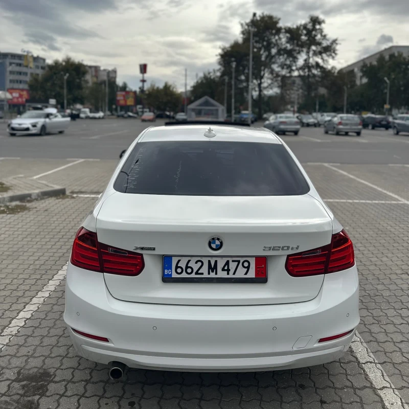 BMW 320 d XDrive, снимка 3 - Автомобили и джипове - 47731230