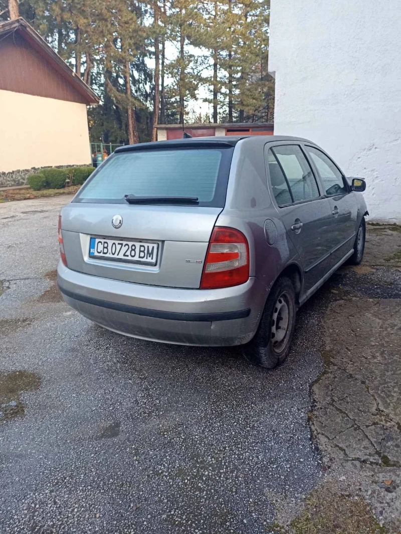 Skoda Fabia, снимка 5 - Автомобили и джипове - 48610613