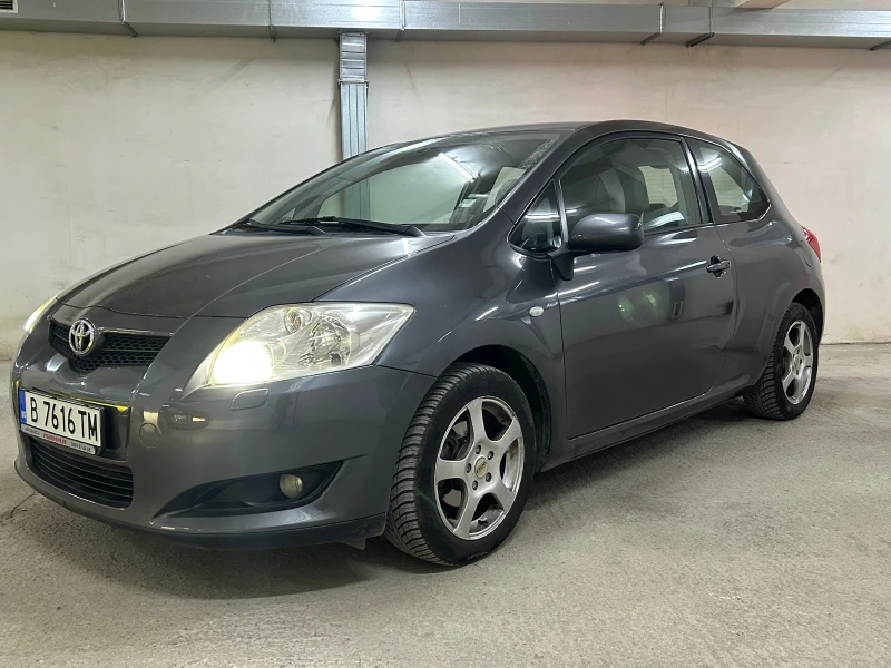 Toyota Auris, снимка 1 - Автомобили и джипове - 48968152