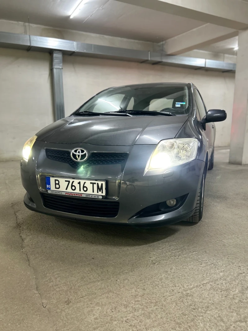 Toyota Auris, снимка 10 - Автомобили и джипове - 48968152