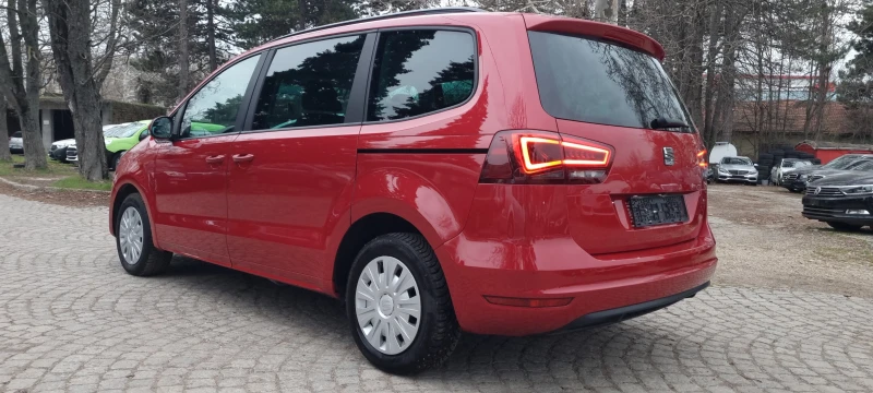 Seat Alhambra 2.0 TDI * FACELIFT* * AVTOMAT* * NAVI* * ШВЕЙЦАРИЯ, снимка 7 - Автомобили и джипове - 49625254