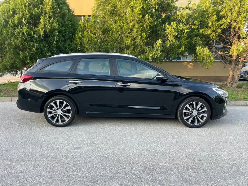 Hyundai I30 1.6CRDI 136к.с. NAVI CAMERA EURO6, снимка 6 - Автомобили и джипове - 50476555