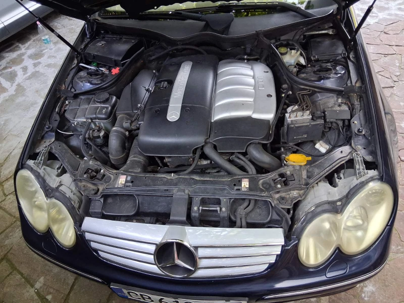 Mercedes-Benz CLK 270 CDI, снимка 6 - Автомобили и джипове - 52190489