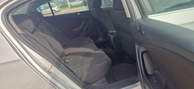 VW Passat 2.0 tdi-140 кс.-ИТАЛИЯ, снимка 12 - Автомобили и джипове - 51607645