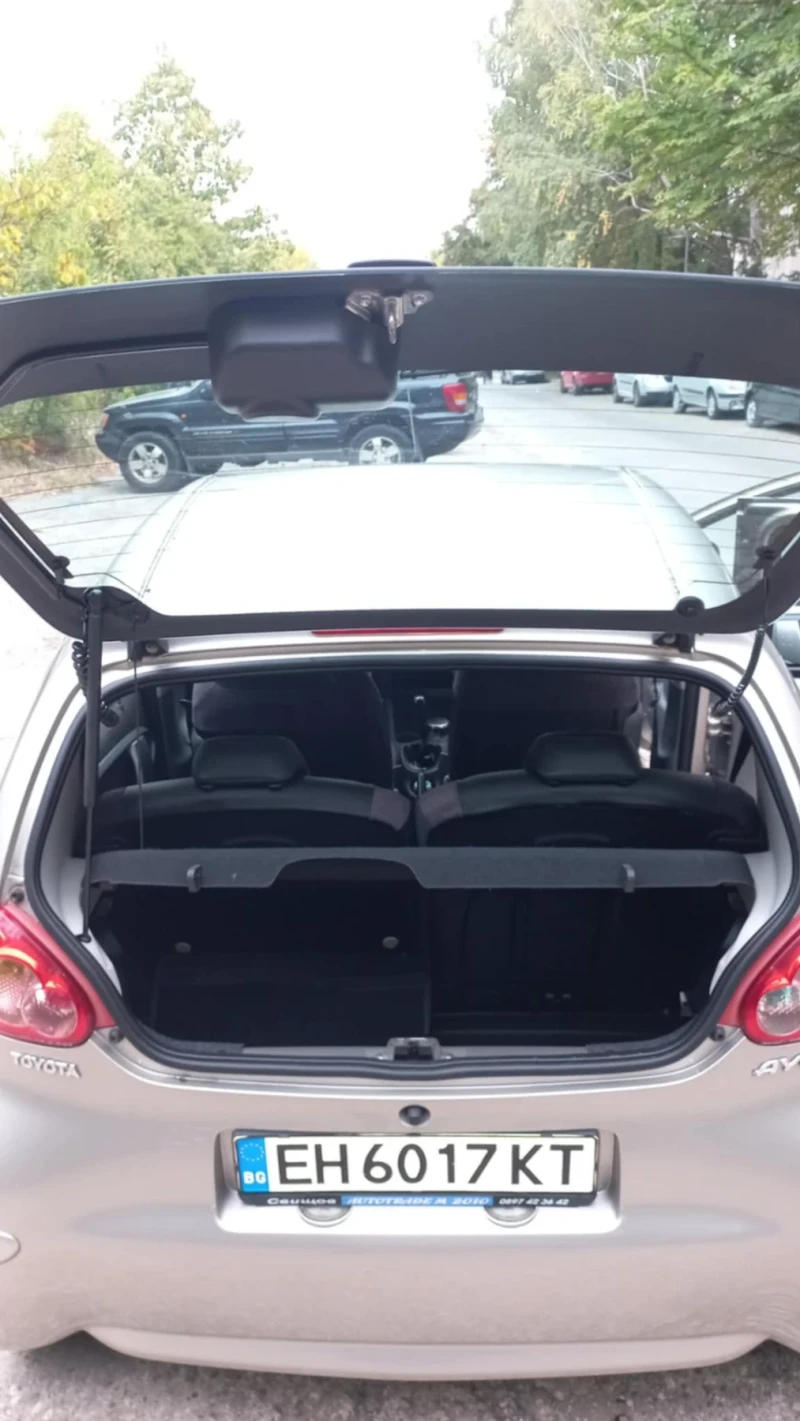 Toyota Aygo, снимка 6 - Автомобили и джипове - 52299486