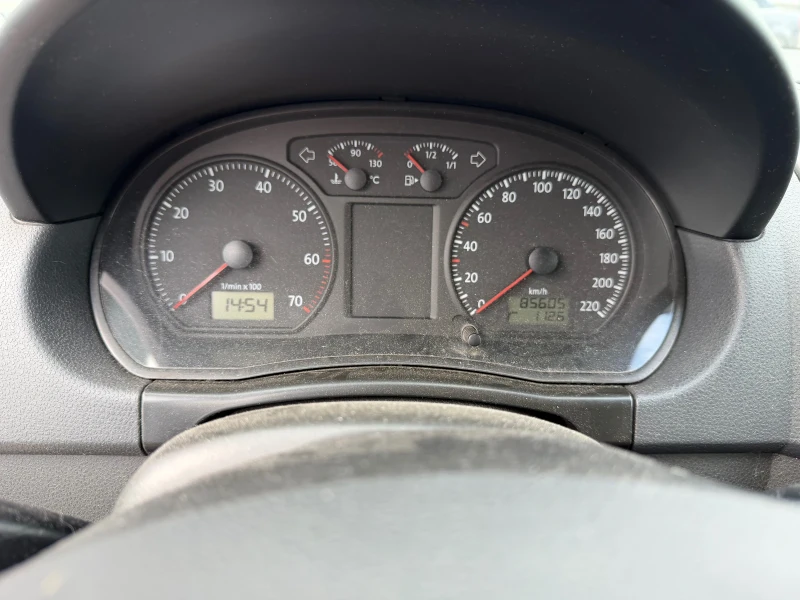 VW Polo 1.2 benzin, снимка 8 - Автомобили и джипове - 52320673