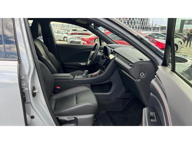 Lexus LBX 1.5HSD FWD EMOTION, снимка 6 - Автомобили и джипове - 53993773