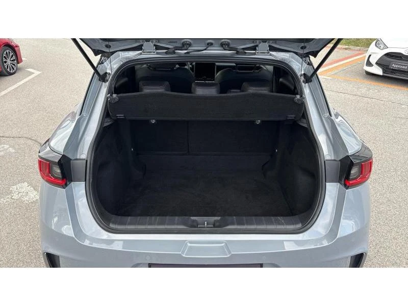 Lexus LBX 1.5HSD FWD EMOTION, снимка 10 - Автомобили и джипове - 53993773