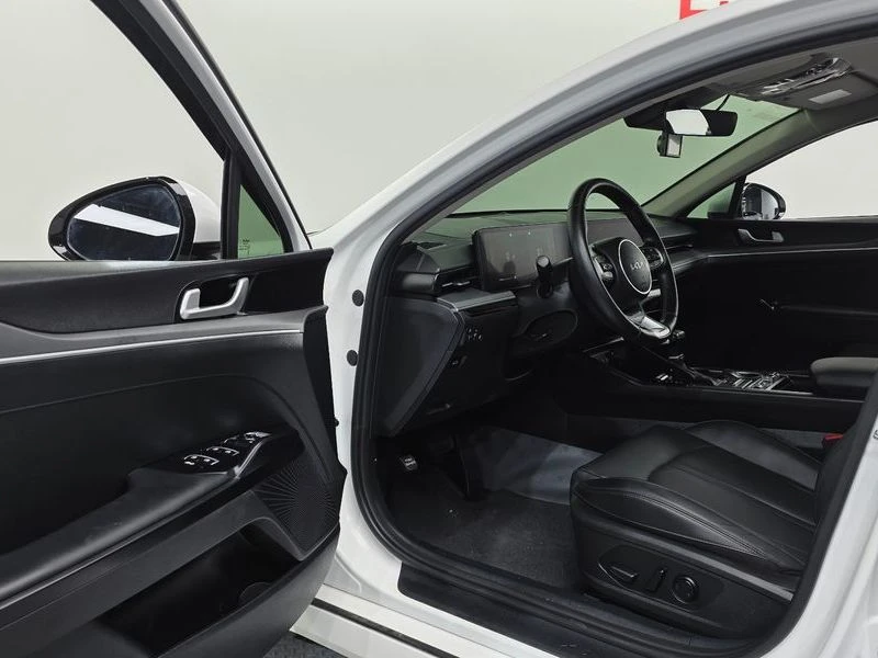 Kia K5 2.0 Automatic, снимка 6 - Автомобили и джипове - 55585994