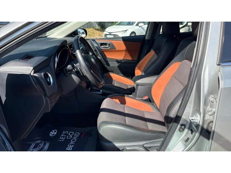 Toyota Auris 1.6P CVT EDITION-S, снимка 12 - Автомобили и джипове - 56159768